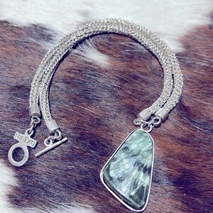 Seraphinite Pendant and necklace. 925 silver